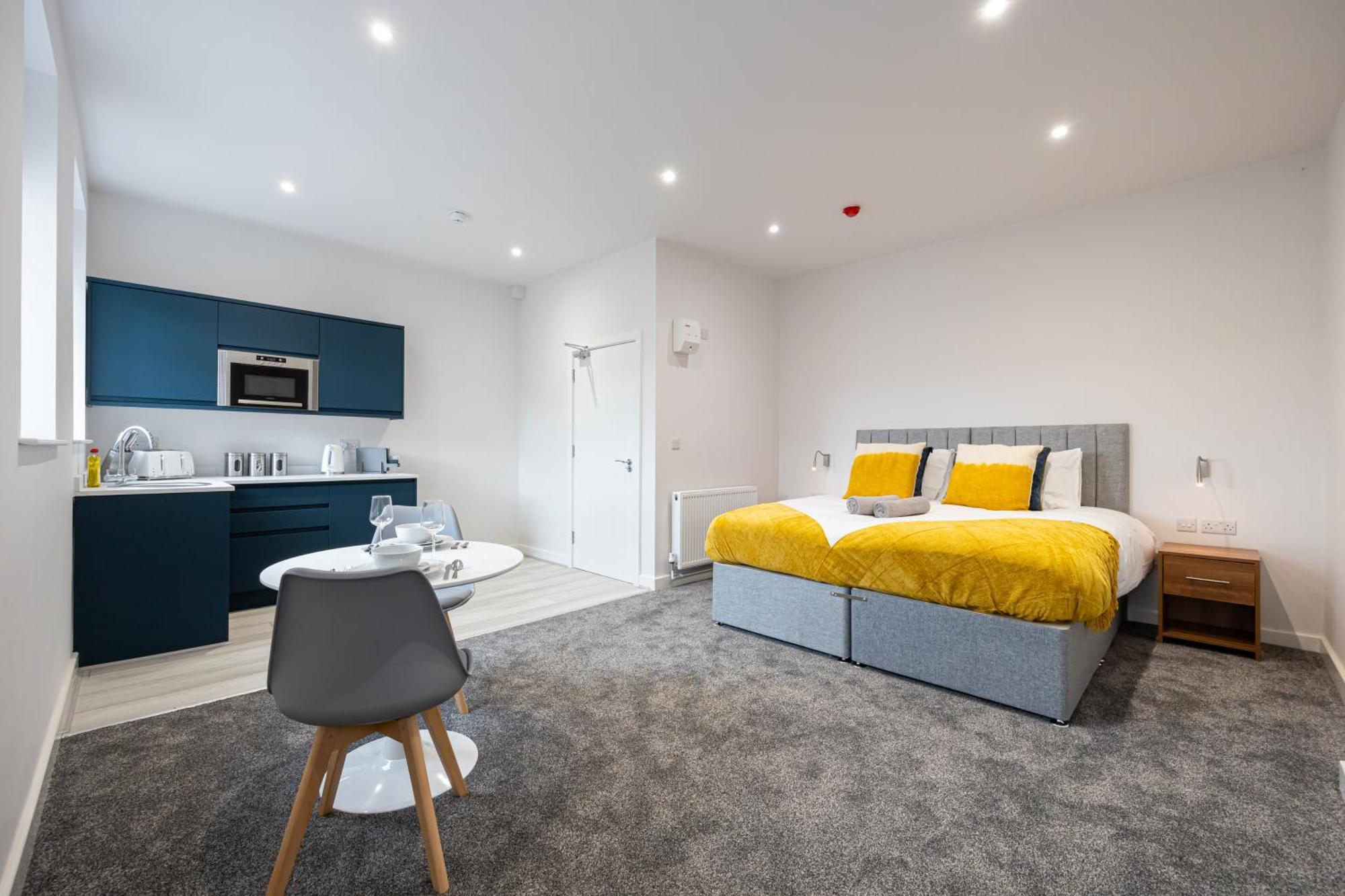 Morecambe Bay Studio Flats Free Parking Beach Front Exterior photo